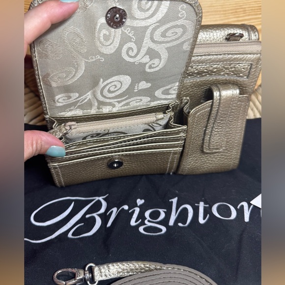 Brighton Leather Palm Springs Organizer Crossbody with Dustbag Retails $170, NWT - Picture 5 of 9